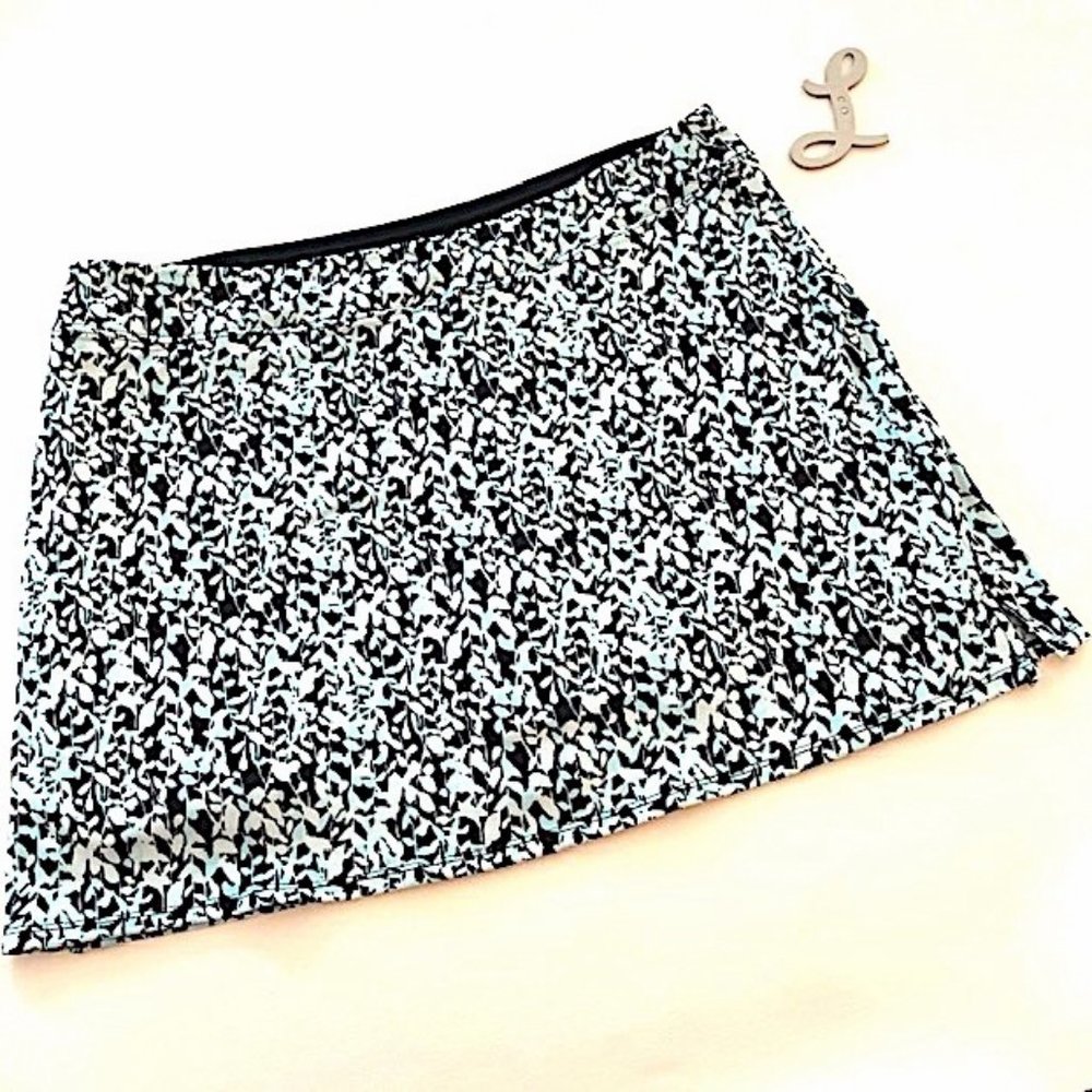 Soft, Stretchy, XXL Mini Sport Skort
